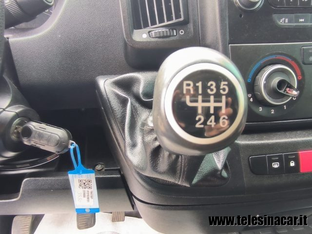 PEUGEOT usata 18
