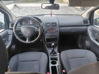 MERCEDES-BENZ A 180 usata, con Controllo trazione