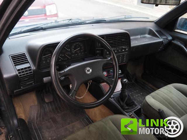 LANCIA Thema usata, con Fendinebbia