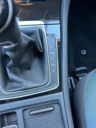 VOLKSWAGEN Golf usata, con Fendinebbia
