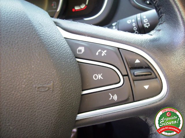 RENAULT Grand Scenic usata, con Touch screen