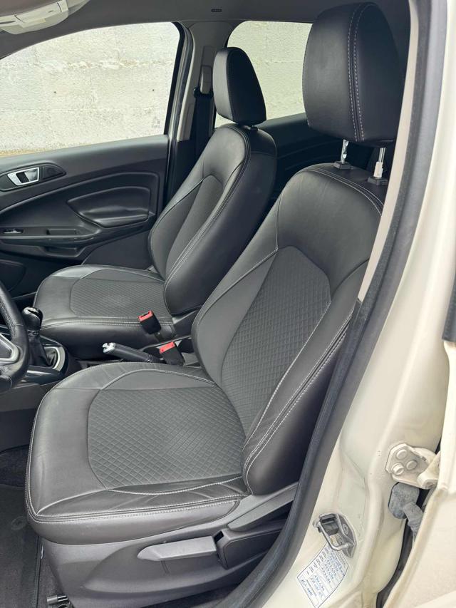 FORD EcoSport usata, con Controllo automatico clima