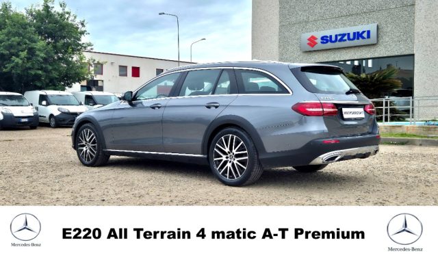 MERCEDES-BENZ E 220 usata, con Airbag laterali