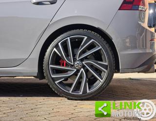 VOLKSWAGEN Golf GTI usata, con Sensori di parcheggio posteriori
