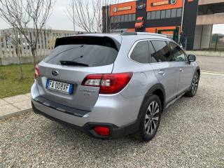 SUBARU OUTBACK usata, con Alzacristalli elettrici