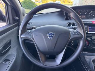 LANCIA Ypsilon usata, con Sedile posteriore sdoppiato