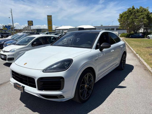 PORSCHE Cayenne usata, con Cerchi in lega