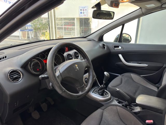 PEUGEOT 308 usata, con Volante multifunzione