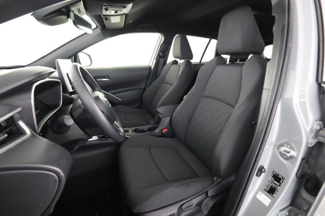 TOYOTA Corolla Cross usata 2