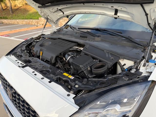 JAGUAR E-Pace usata, con Luci diurne LED