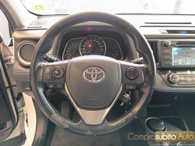 TOYOTA RAV 4 usata 24
