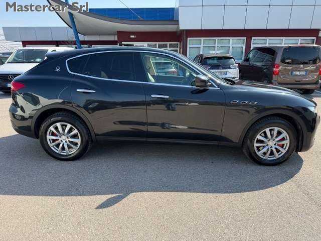 MASERATI Levante usata, con Boardcomputer