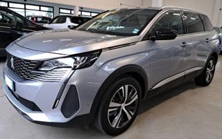 PEUGEOT 5008 usata, con Airbag