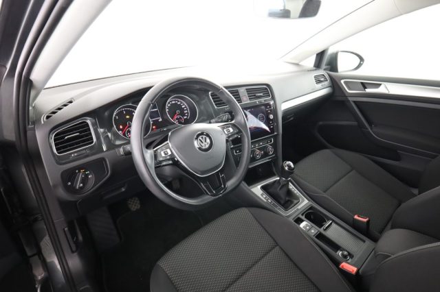 VOLKSWAGEN Golf usata 1