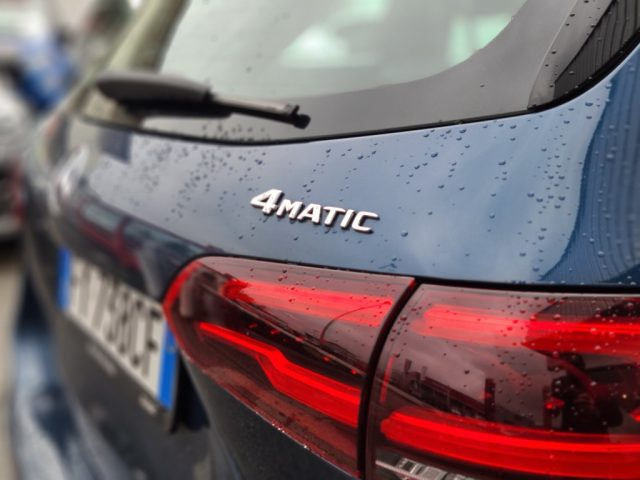 MERCEDES-BENZ B 220 usata, con Fendinebbia