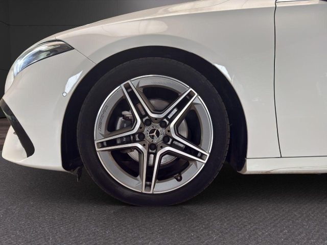 MERCEDES-BENZ A 180 usata, con Boardcomputer