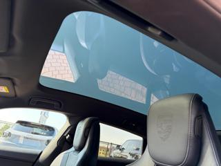 PORSCHE Taycan usata, con Fendinebbia