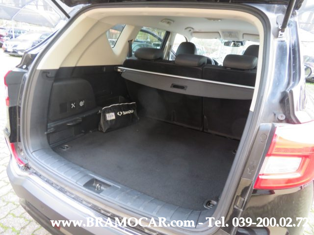 SSANGYONG REXTON usata, con Touch screen