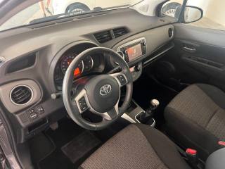 TOYOTA Yaris usata, con Alzacristalli elettrici