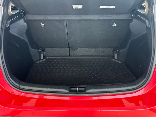 TOYOTA Yaris usata, con Fendinebbia