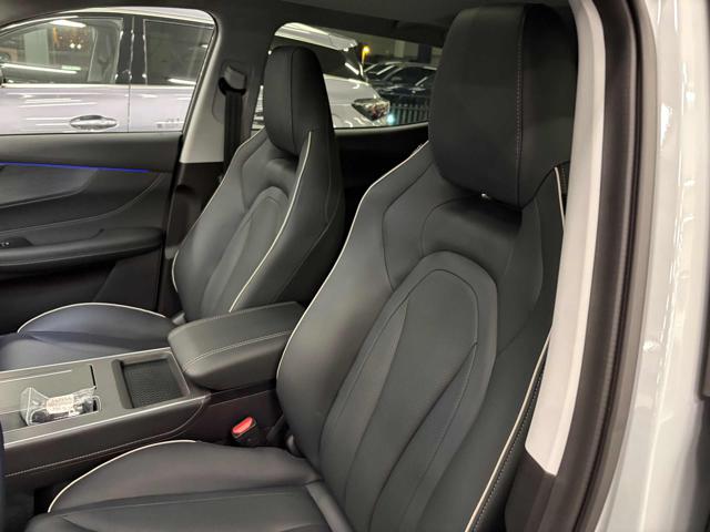 DR MOTOR DR5 usata, con Regolazione elettrica sedili