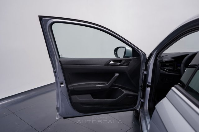 VOLKSWAGEN Taigo usata, con Controllo trazione