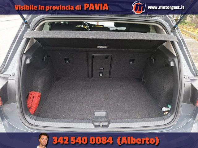 VOLKSWAGEN Golf usata, con ESP