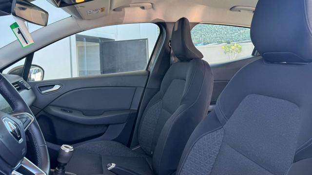 RENAULT Clio usata, con Sistema di navigazione