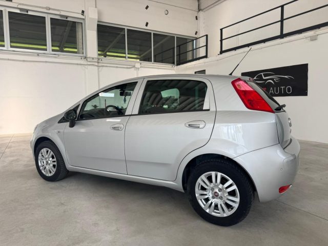FIAT Punto usata, con Autoradio