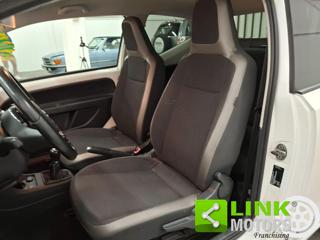 VOLKSWAGEN up! usata, con Boardcomputer