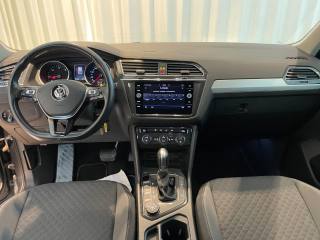 VOLKSWAGEN Tiguan usata, con Autoradio