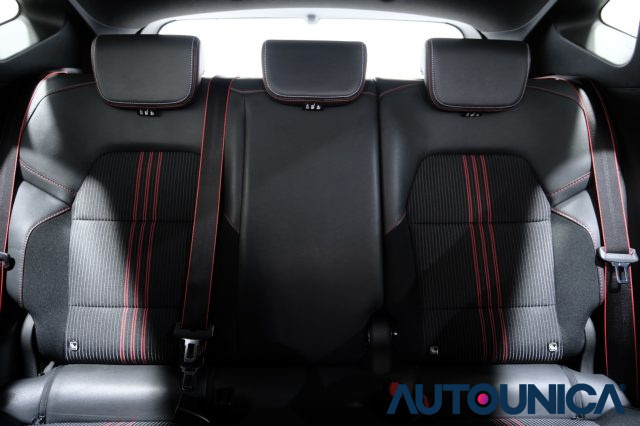 RENAULT Captur usata, con Frenata d