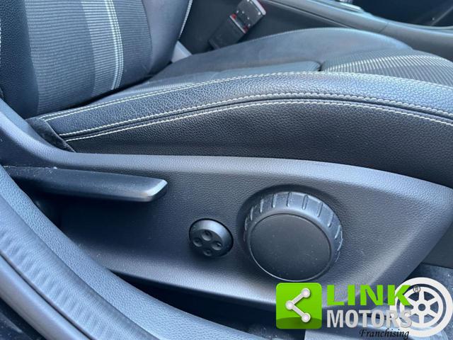 MERCEDES-BENZ GLA 220 usata, con Controllo elettronico della corsia