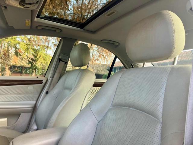 MERCEDES-BENZ C 320 usata 23