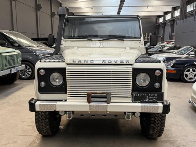 LAND ROVER Defender usata, con Controllo trazione