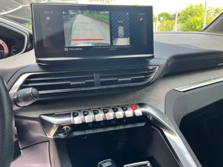 PEUGEOT 5008 usata, con Autoradio