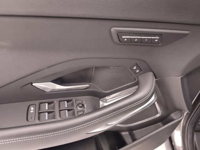 JAGUAR E-Pace usata, con Leve al volante