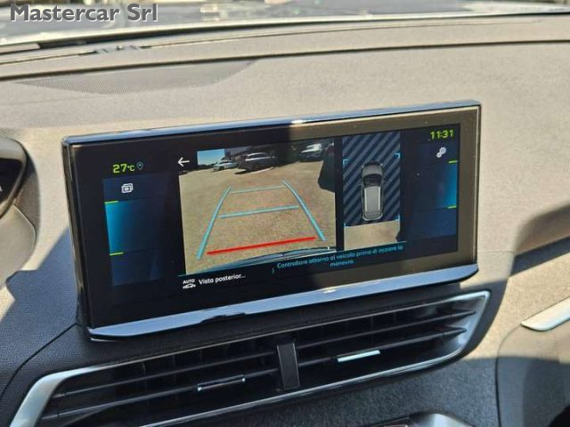 PEUGEOT 3008 usata, con Bracciolo
