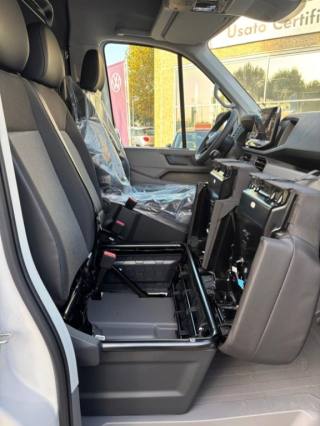 VOLKSWAGEN Crafter usata, con Controllo elettronico della corsia