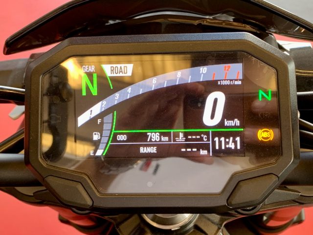 KAWASAKI Z 900 usata 10