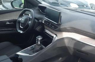 PEUGEOT 5008 usata, con Autoradio