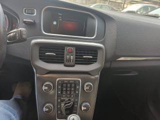 VOLVO V40 Cross Country usata, con Chiusura centralizzata