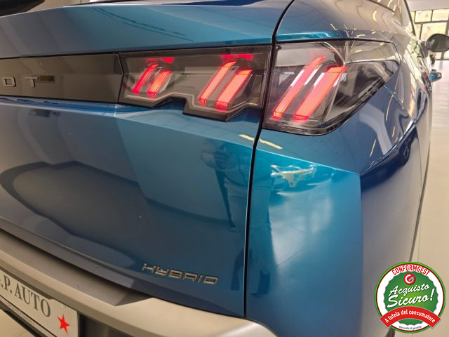 PEUGEOT 5008 usata, con Bracciolo