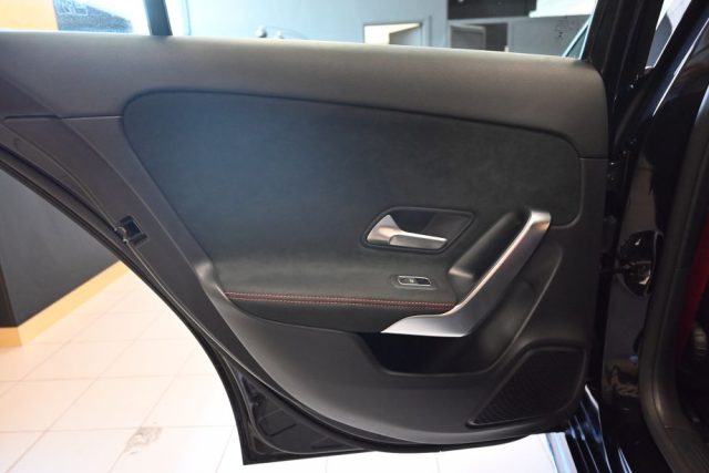 MERCEDES-BENZ A 45 AMG usata 143
