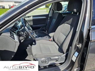 VOLKSWAGEN Passat Variant usata, con Climatizzatore