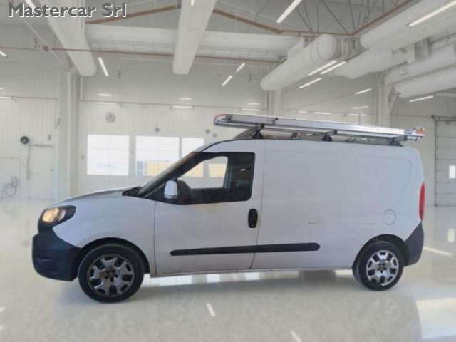 FIAT Doblo usata, con Airbag Passeggero
