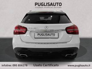 MERCEDES-BENZ GLA 200 usata, con Chiusura centralizzata