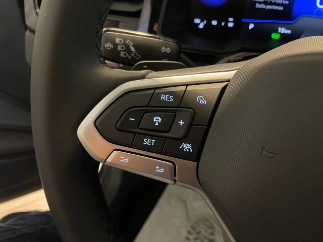 VOLKSWAGEN Taigo usata, con Controllo automatico clima