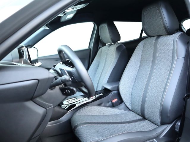 PEUGEOT 2008 usata, con Controllo trazione