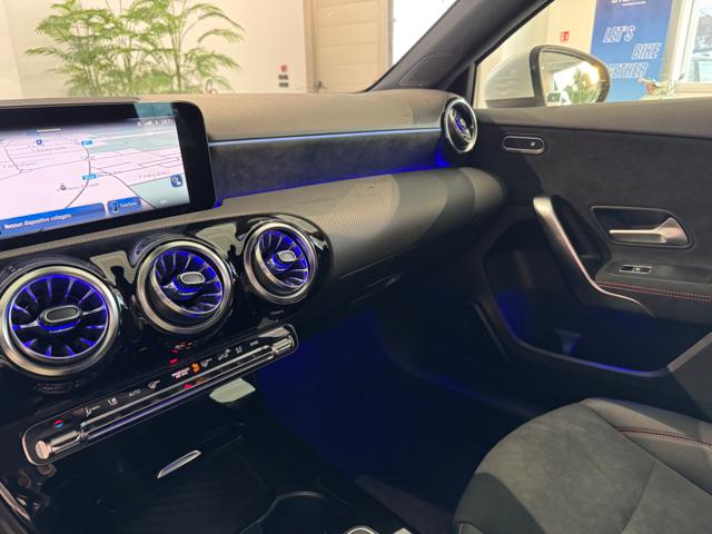 MERCEDES-BENZ A 200 usata, con Interni in pelle